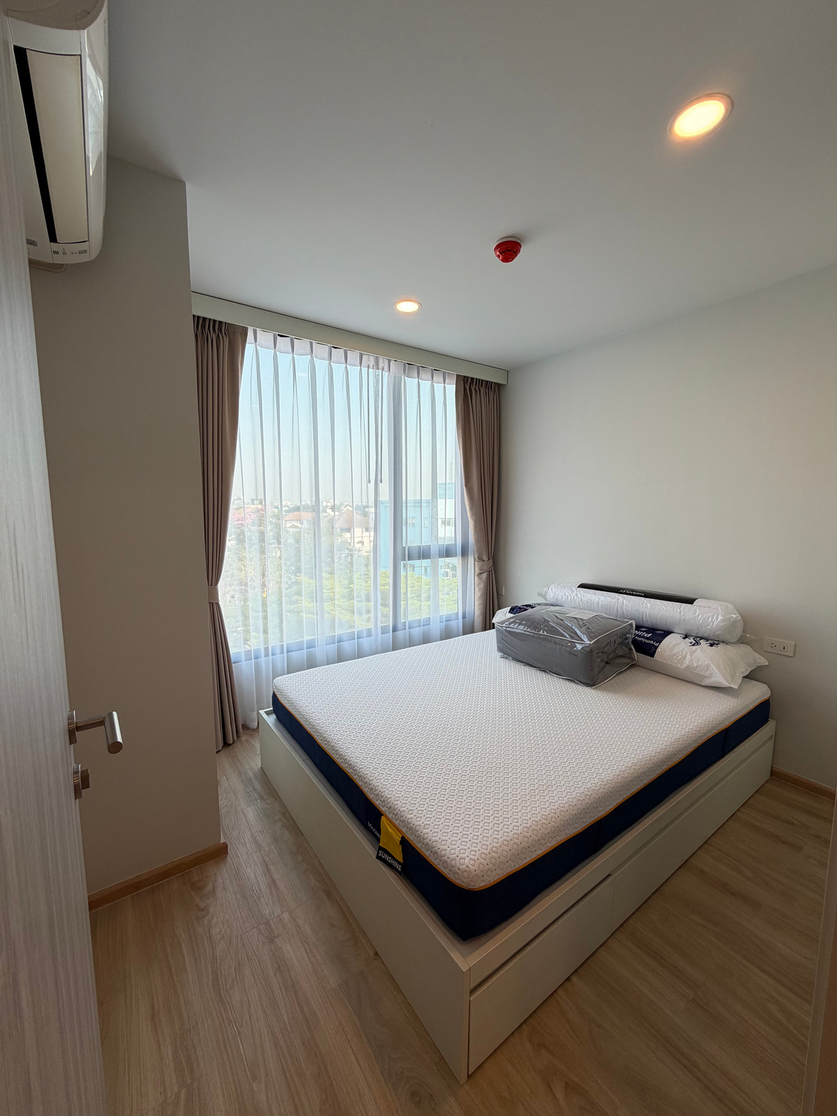 ขายคอนโดอ่อนนุช อุดมสุข : 🏢 ห้องมุม Rare Item! หลุดมาให้จับจองแล้ว คอนโด ทำเลสุขุมวิท ใกล้ BTS ปุณณวิถี ฟรีโอน คอนโดแต่งครบ พร้อมอยู่