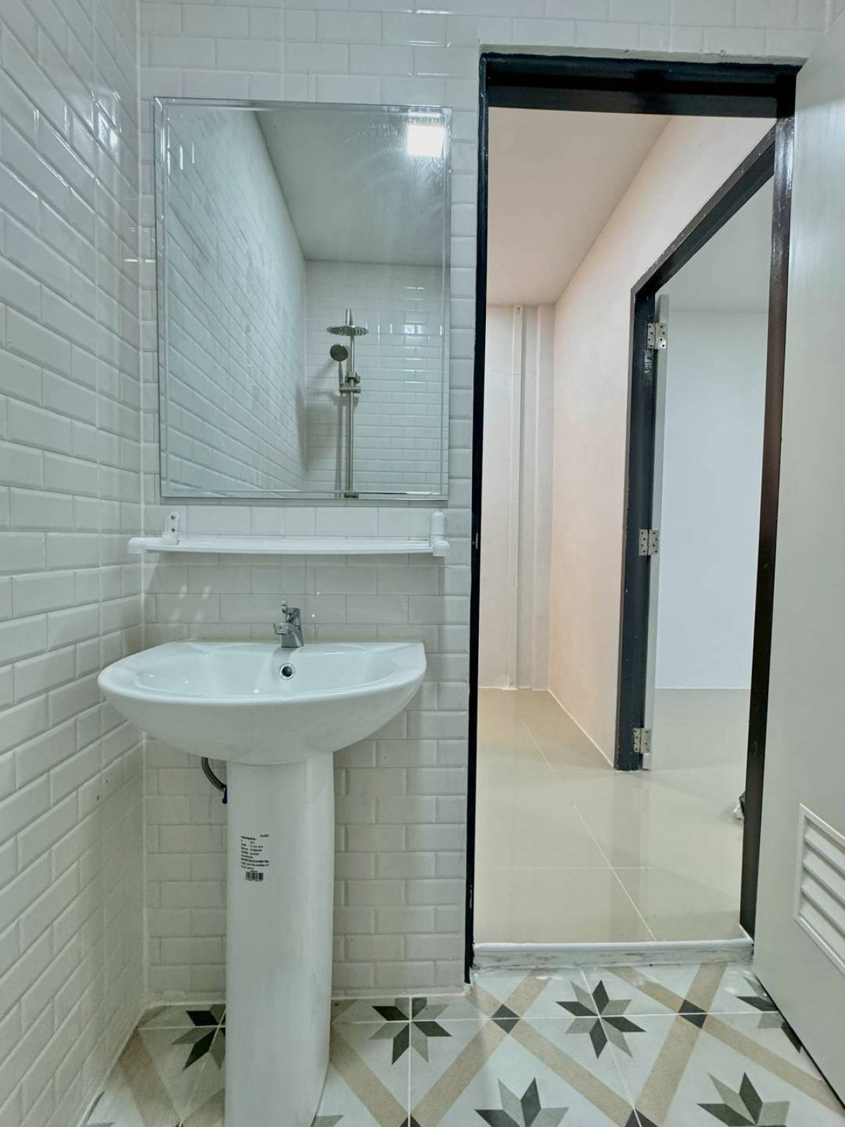 For SaleTownhomeNonthaburi, Bang Yai, Bangbuathong : For Sale Townhouse/Townhome , Tawanna Village , high floor , Bang Kraso , Mueang Nonthaburi , Nonthaburi , CX-150069