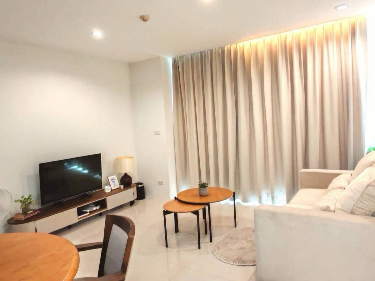 For RentCondoSathorn, Narathiwat : Sathorn Prime Residence for rent, 64 sq m, 25th floor, fully furnished, complete electrical appliances, has bathtub, 32,000 baht, WiFi included.