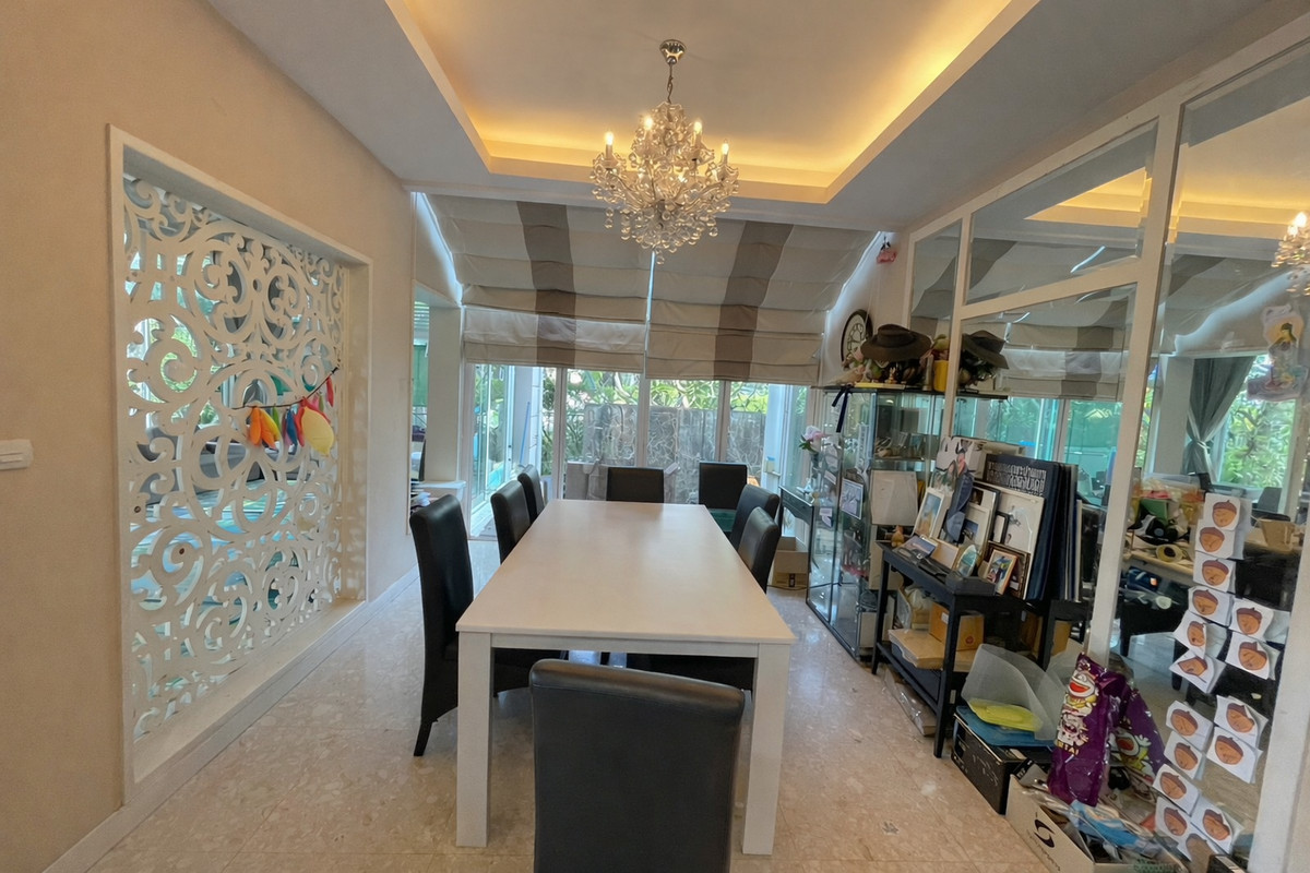 For SaleHouseNawamin, Ramindra : Grand Bangkok Boulevard Ratchada - Ramindra / 5 bedrooms (For Sale), Grand Bangkok Boulevard Ratchada - Ramindra / 5 Bedrooms (FOR SALE) MNT051