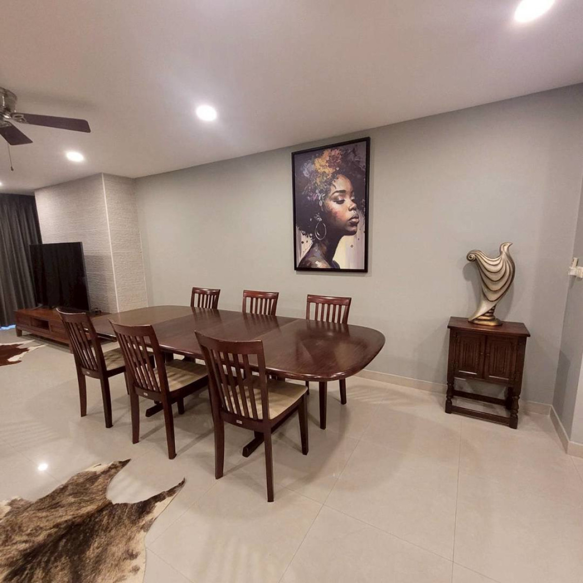 ขายคอนโดสุขุมวิท อโศก ทองหล่อ : ขายคอนโด บ้าน พร้อมพงษ์ MRT-เพชรบุรี คลองตันเหนือ เขต วัฒนา กรุงเทพ CX-149624