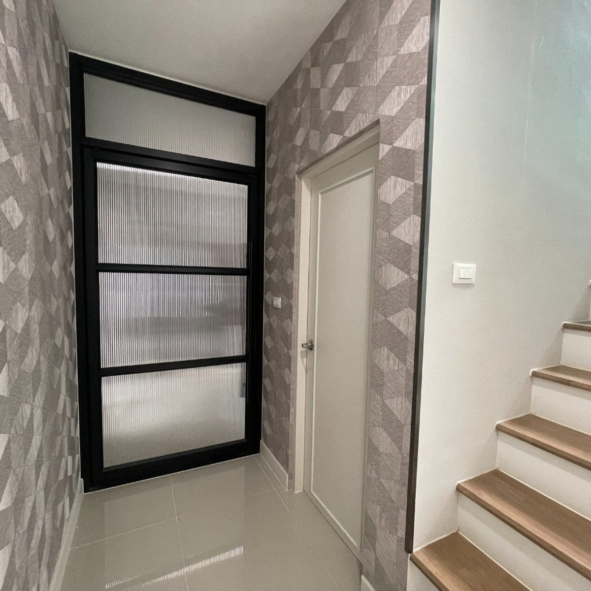 ให้เช่าสมุทรปราการ สำโรง : 🏡Grande Pleno Mega Bangna แกรนด์ พลีโน่ เมกา บางนา ติดทางด่วนวงแหวนกาญจนา ถนนบางนา-ตราด  ห้างสรรพสินค้า เมกา โรงเรียนนานาชาติคอนคอร์เดียน  โรงเรียนราชวินิตบางแก้ว สนามบินสุวรรณภูมิ