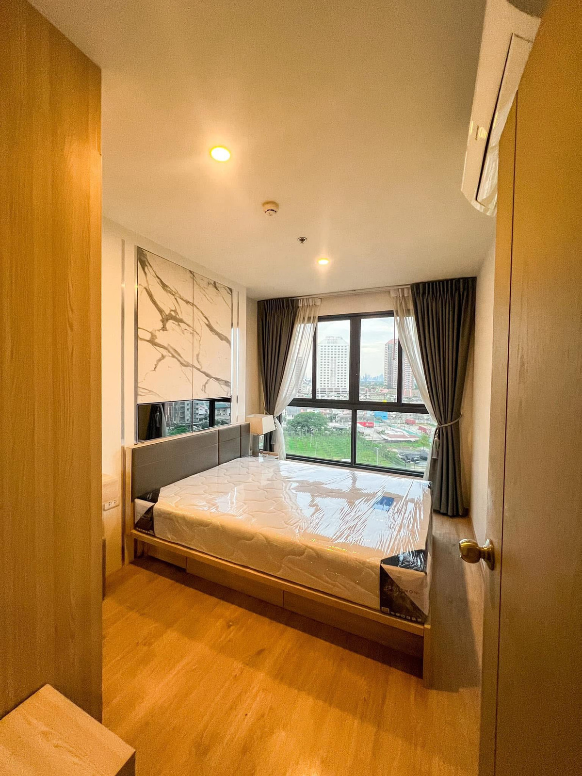 For RentCondoBangna, Bearing, Lasalle : #E346 (previous code S2838)🎉020469 Condo for rent IDEO O2 Bang