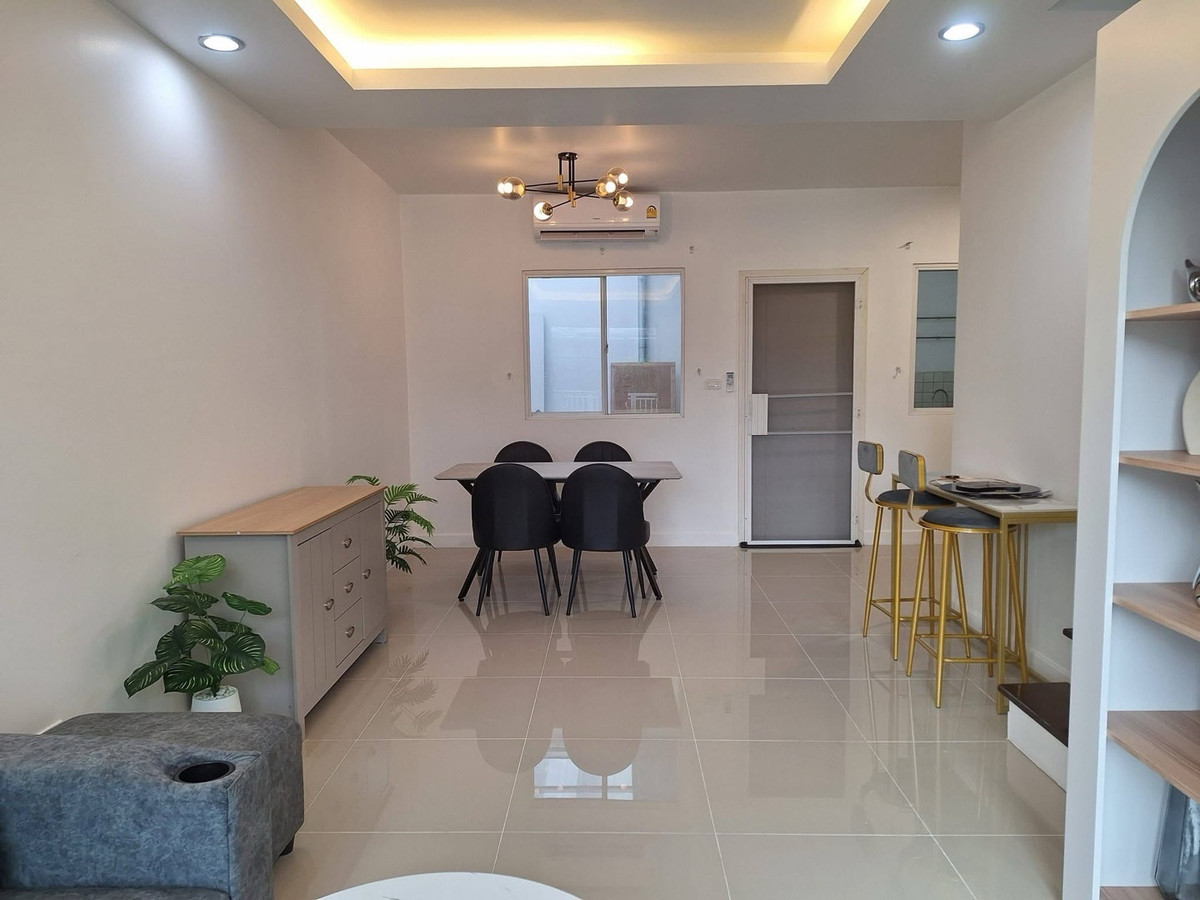 For RentTownhomeChiang Mai : House for rent, Pruksa Ville 95 project, Big C-Donchan, near UCIS, ACIS.