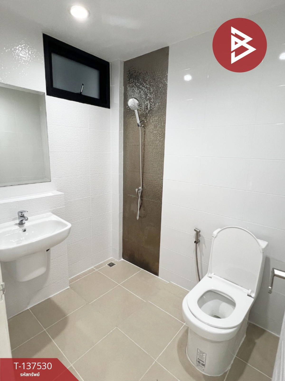 ขายทาวน์โฮมพัทยา บางแสน ชลบุรี สัตหีบ : ขายทาวน์เฮ้าส์ หมู่บ้านเดอะเซ็นทรัล3 อัสสัมชัญ-ศรีราชา (The Central3 Assumption-Sriracha) ชลบุรี