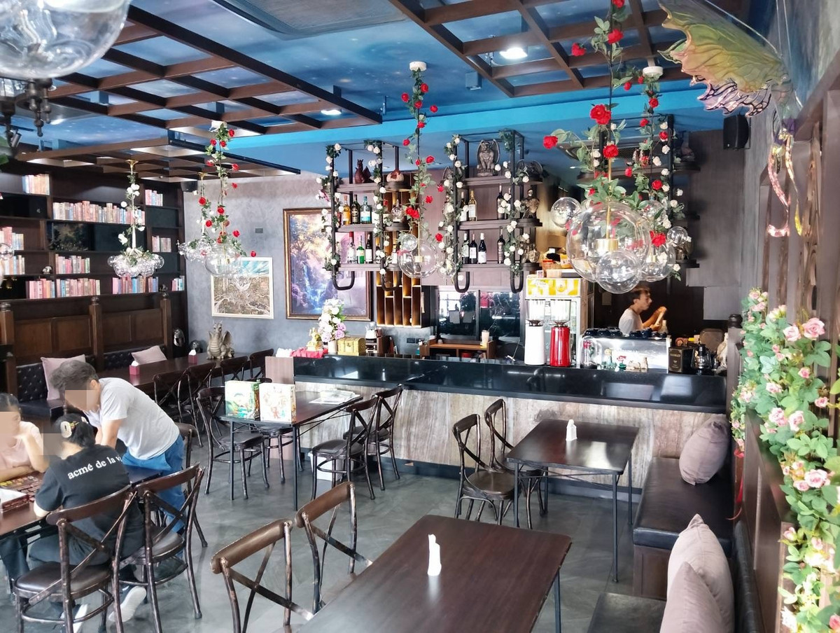 เซ้งร้านค้า/ตลาดนัดบางแค เพชรเกษม : เซ้งร้านอาหาร-คาเฟ่-บาร์ ทำเลสาทร ราชพฤกษ์ พร้อมอุปกรณ์ครบ ลูกค้ากำลังซื้อสูง