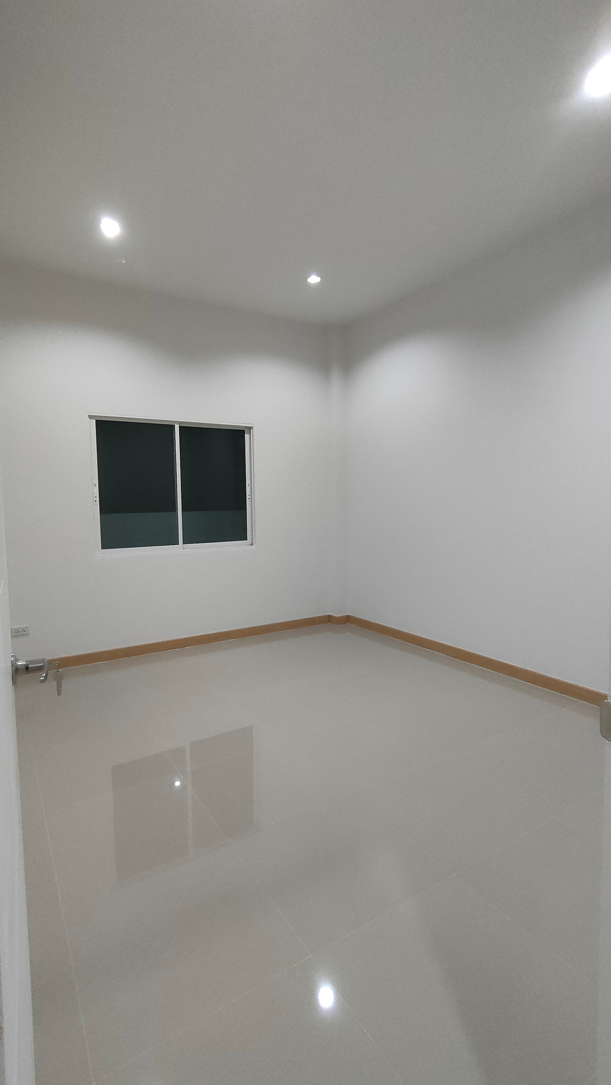 For SaleHouseChiang Mai : House near Nong Chom Intersection (Likhit Chiwan), near Ton Kla School, San Sai District, Chiang Mai.