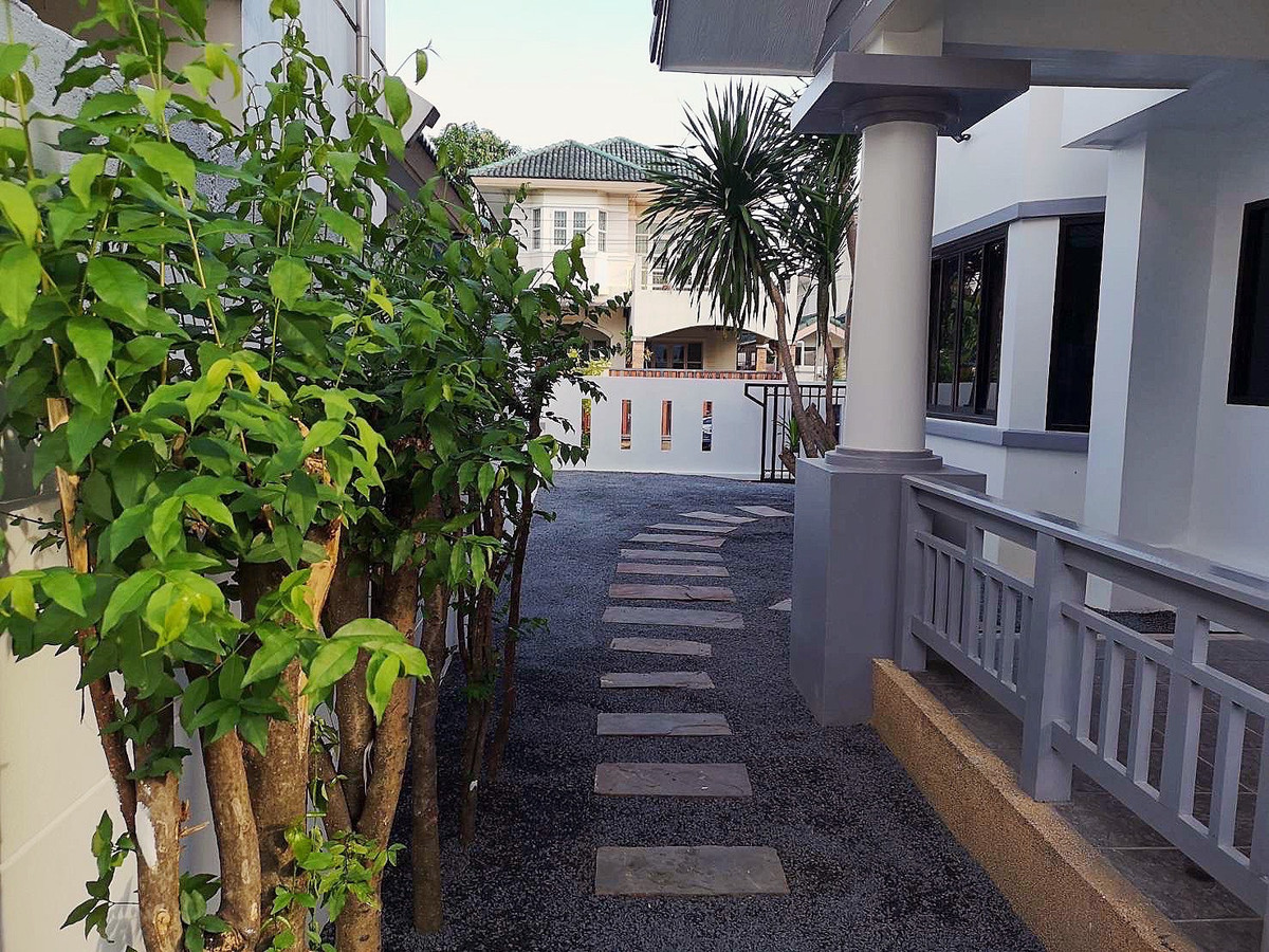 ให้เช่าบ้านมีนบุรี-ร่มเกล้า : ให้เช่า บ้านเดี่ยว (หมู่บ้านพฤกษาชาติแสนสุข ซอยรามคำแหง 118)