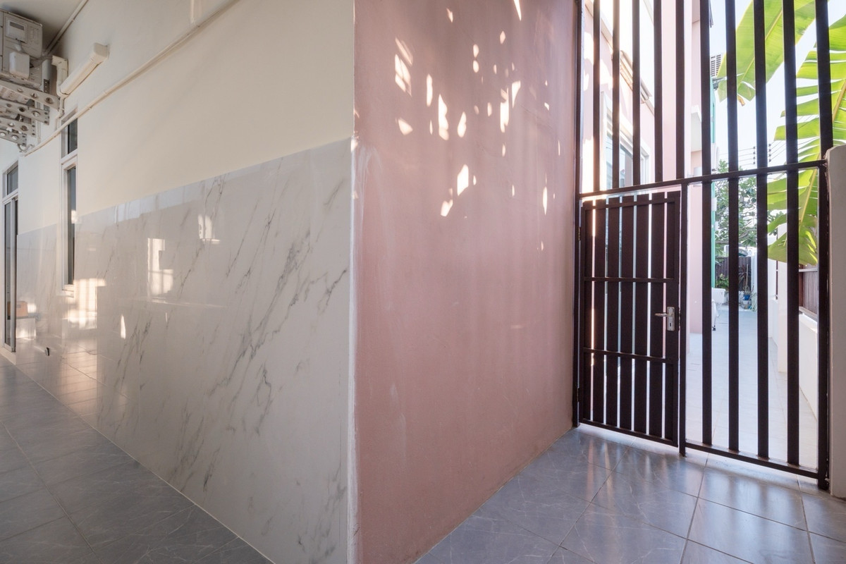 ให้เช่าทาวน์โฮมลาดพร้าว101 แฮปปี้แลนด์ : ทาวน์โฮมทำเลลาดพร้าว พร้อมให้เช่า เฟอร์ครบ ใกล้รถไฟฟ้าทั้งสายสีเหลืองและสายสีส้ม 🚃