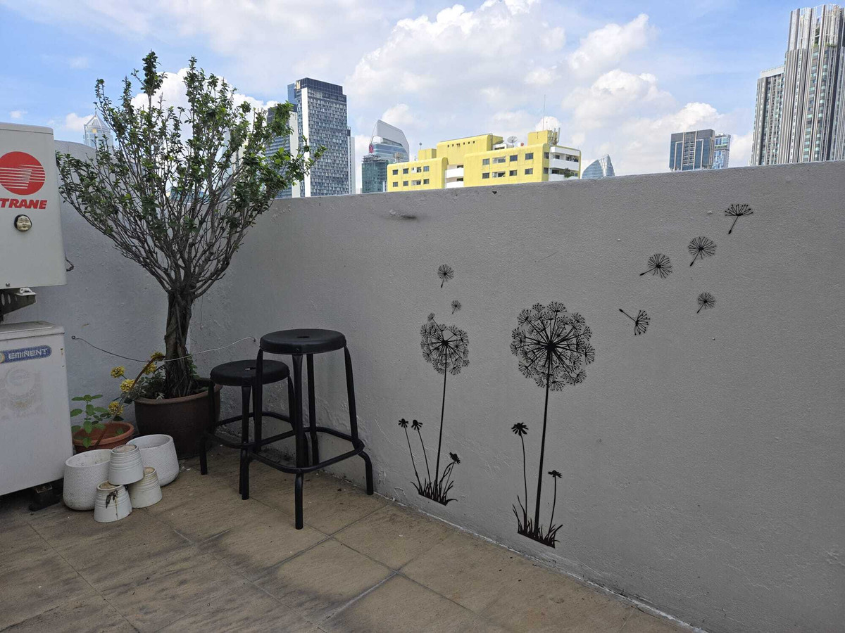 ขายคอนโดวิทยุ ชิดลม หลังสวน : คุ้มสุดในโครงการ – First Tower | 1 Bedroom 1 Bathroom