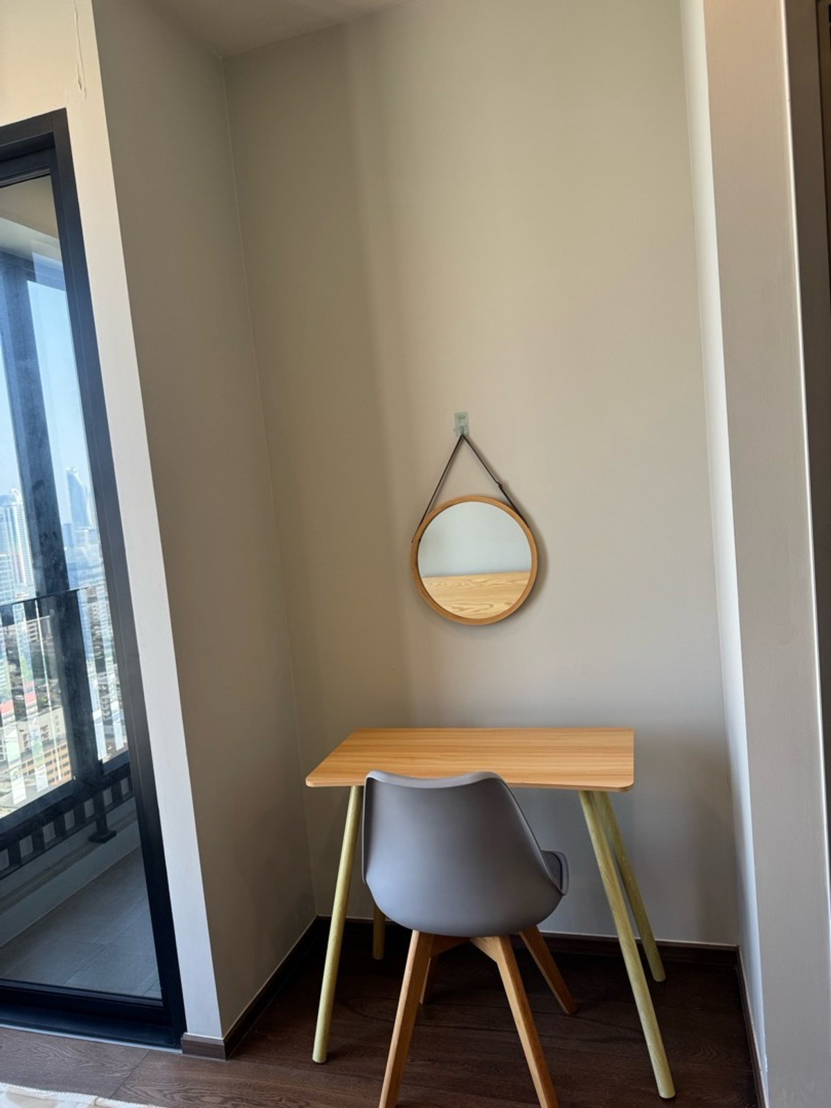 ให้เช่าคอนโดอารีย์ อนุสาวรีย์ : ปล่อยเช่าด่วน! Ideo Q Victory เดิน 30 วิถึง BTS อนุสาวรีย์ วิวเมืองสวย 🌆