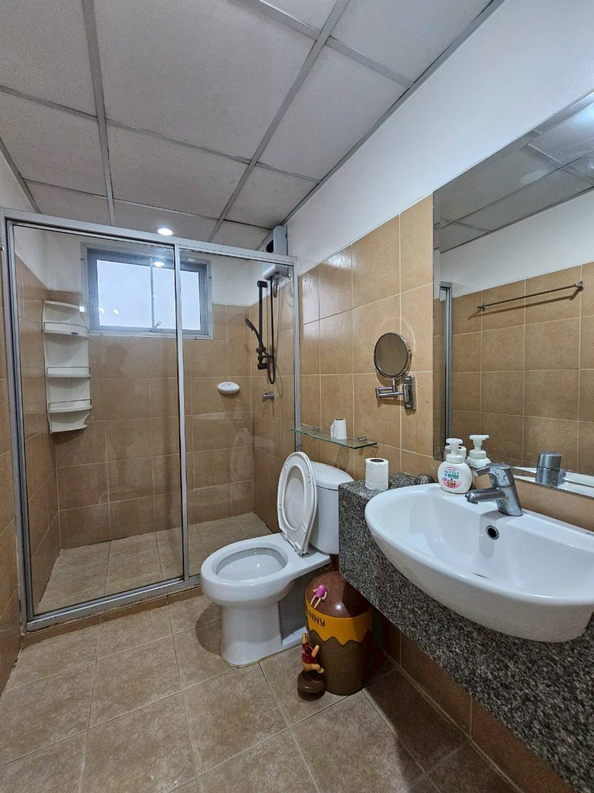 For RentCondoPattanakan, Srinakarin : For rent, 78 sq m, Building B, 6th floor, 2 bedrooms, 1 bathroom, Supalai Park Srinakarin Condo.