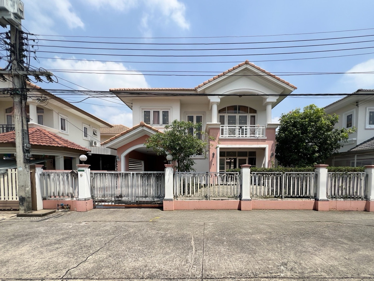 ขายบ้านปทุมธานี รังสิต ธรรมศาสตร์ : ขายด่วนราคาดีที่สุดในโครงการ🔥บ้านเดี่ยว ภัสสร 12 รังสิต คลอง 3 เพียง 2.7 ล้าน 