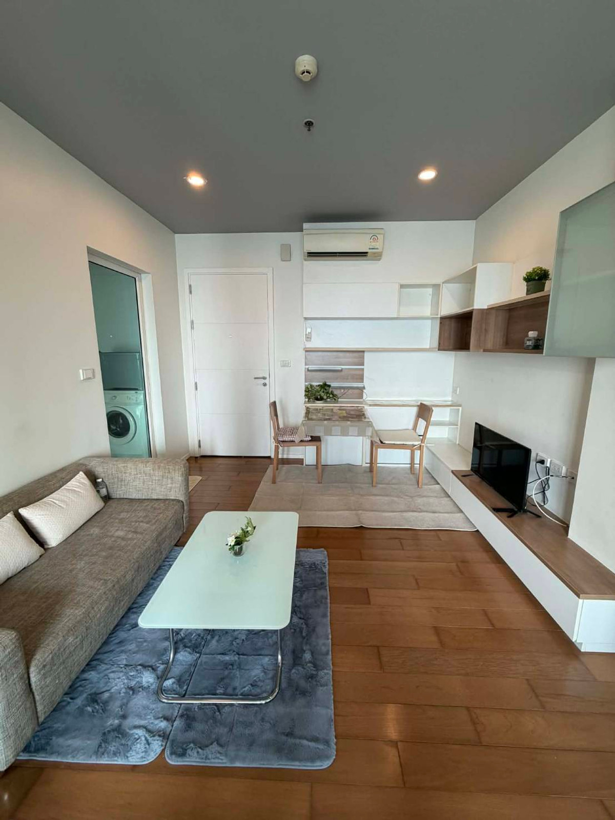 For RentCondoOnnut, Udomsuk : Condo for Rent : Blocs Sukhumvit 77 ((BTS On Nut )) MK-04 line @livingbkk