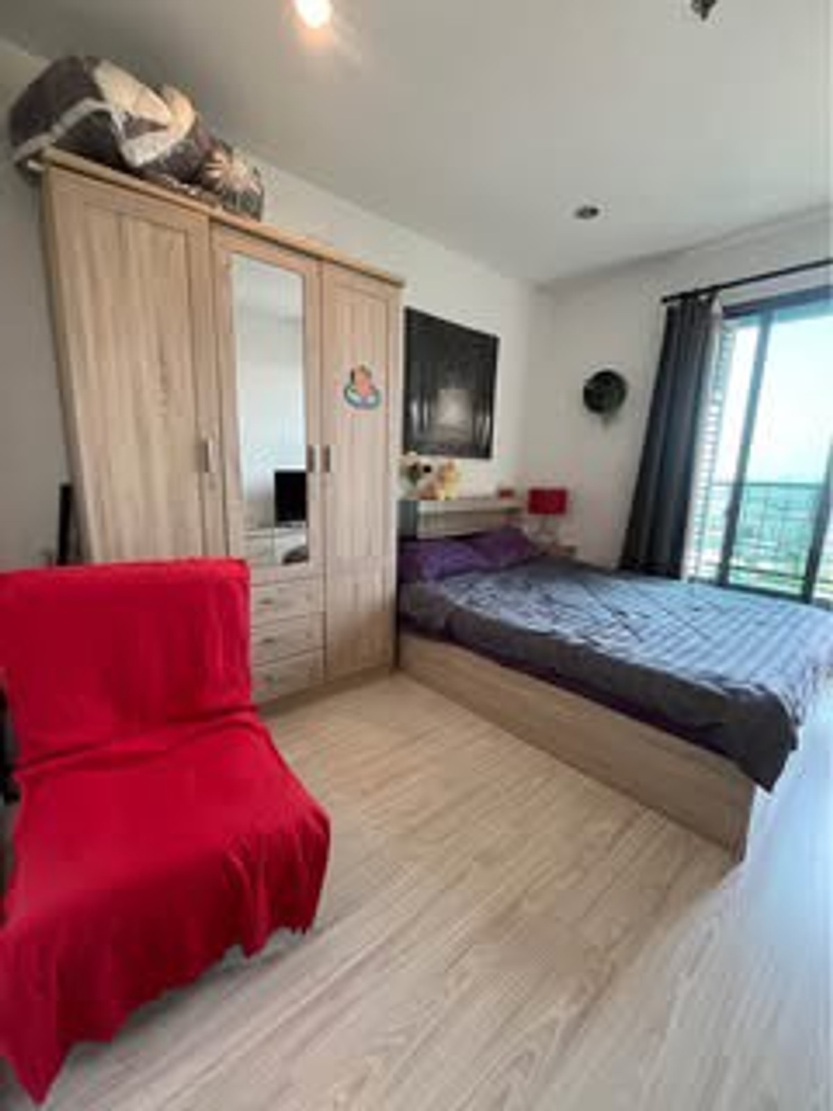 For RentCondoBangna, Bearing, Lasalle : Ideo Mobi Sukhumvit Eastgate – 80 m from BTS Bang Na