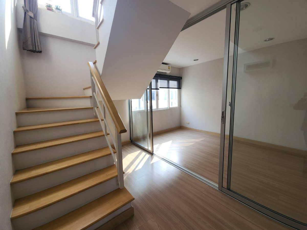 ให้เช่าทาวน์โฮมนวมินทร์ รามอินทรา : ให้เช่าทาวน์โฮม กรีนิช รามอินทรา ใกล้ สวนสยามอะเมซิ่งพาร์ค เพียง 5 นาที