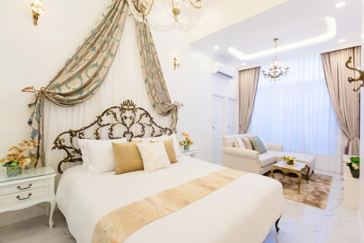 ให้เช่าทาวน์โฮมเลียบทางด่วนรามอินทรา : ทาวน์โฮมสุดหรู 4 ชั้น ตกแต่งสวยงาม ให้เช่า ย่านรามอินทรา-ประดิษฐ์มนูธรรม ใกล้แม็คโคร ฟู้ดเซอร์วิส ประดิษฐ์มนูธรรม เพียง 400 เมตร