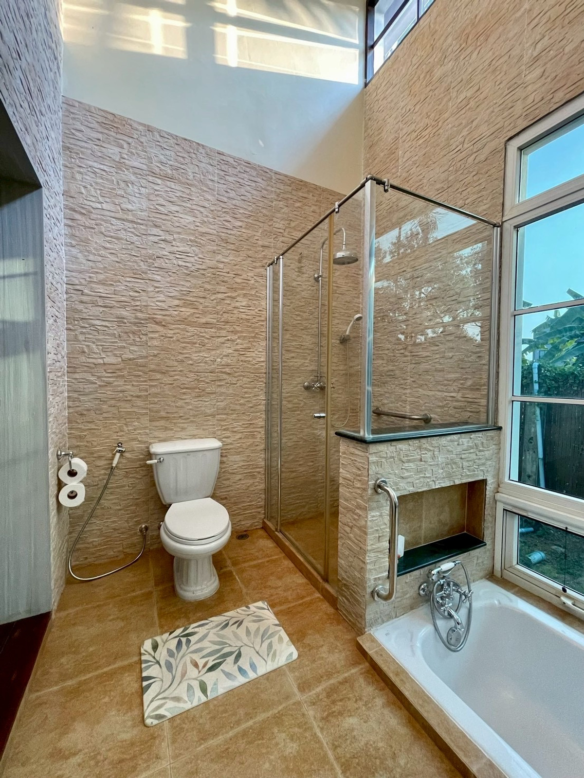 ขายบ้านอ่อนนุช อุดมสุข : บ้านพร้อมที่ดิน 192 ตร.ว. ซอยสุขุมวิท 101 / 2 ห้องนอน (ขาย), House with Land 192 sq.wa. Sukhumvit Soi 101 / 2 Bedrooms (FOR SALE) GNG035