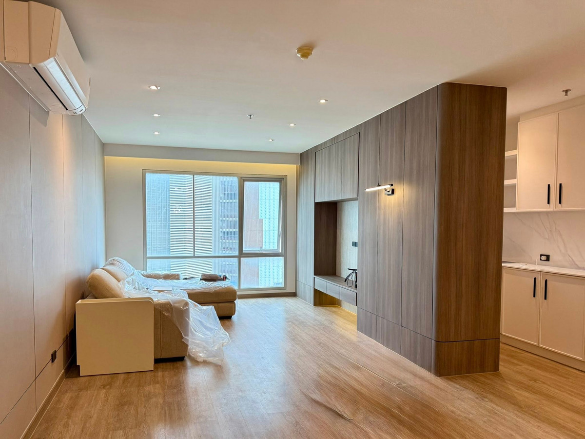 For RentCondoSilom, Saladaeng, Bangrak : 📌🔥Luxury condo for rent, Silom Grand Terrace, near BTS Saladaeng and MRT Silom, 