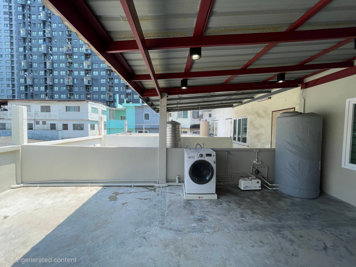 ให้เช่าทาวน์โฮมอ่อนนุช อุดมสุข : RH040326 ให้เช่า ทาวน์เฮาส์รีโนเวทใหม่ 2 ห้องนอนขนาดใหญ่ at สุขุมวิท 93 ใกล้ BTS บางจาก เพียง 150 เมตร