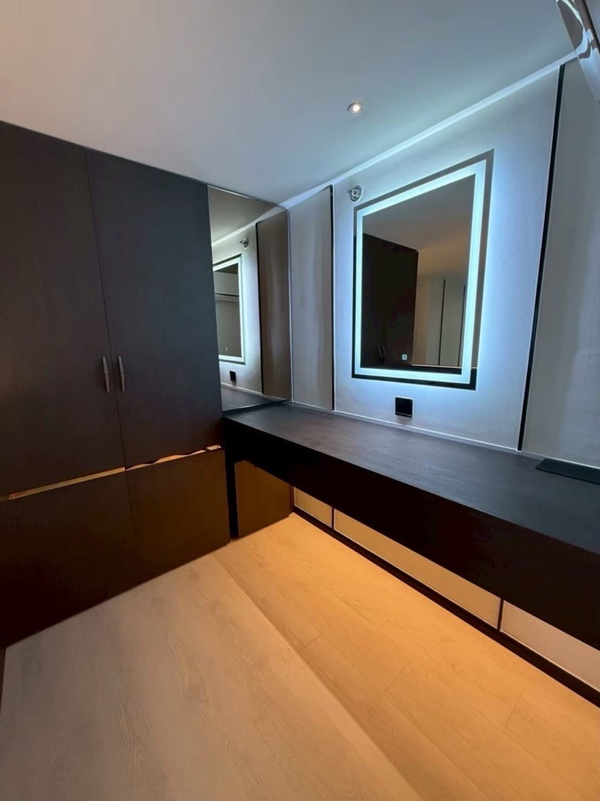 For SaleCondoKasetsart, Ratchayothin : KnightsBridge Space Ratchayothin

Condo Knightsbridge Space Ratchayothin

1 Bed 1 Bath - Apartment, decorated and ready to move in.