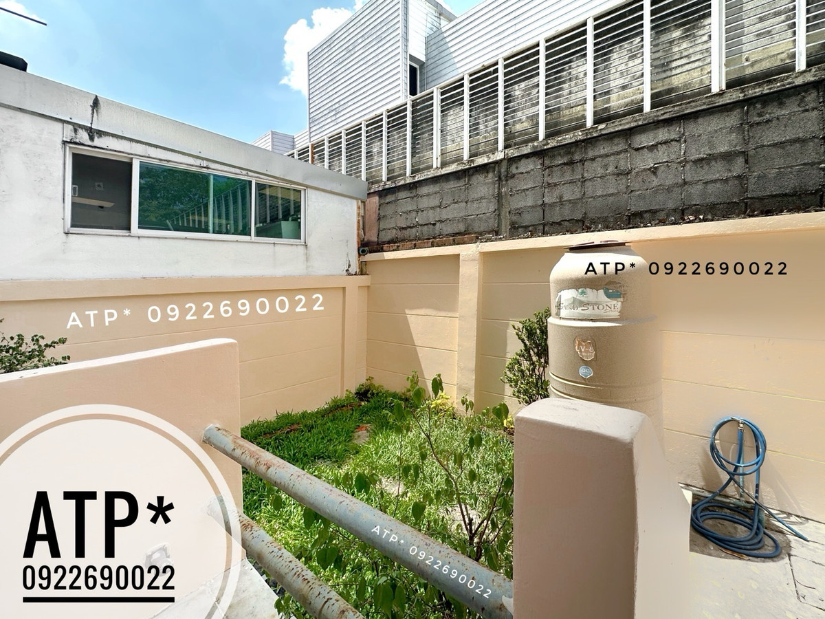 ให้เช่าทาวน์โฮมเกษตร นวมินทร์ ลาดปลาเค้า : **เช่า** ทาวน์เฮาส์โครงการ 24.5ตรว/3ชั้นเล่นระดับ/3นอน/4น้ำ/2โถง+ทานข้าว+ครัว/สวนหลังบ้าน/4แอร์/เฟอร์ครบ/1จอดรถ @ นวลจันทร์ เลียบด่วนเกษตร-นวมินทร์