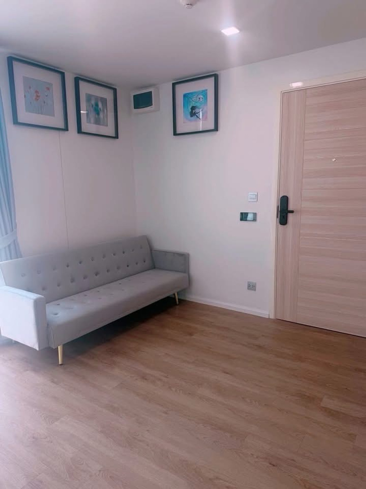 ให้เช่าคอนโดรัชดา ห้วยขวาง : ✨ ห้องมุม วิวสระ 34 ตร.ม. พร้อมเข้าอยู่ | ไอเวอรี่ รัชดา 32 (Ivory Ratchada–Ladprao) ✨