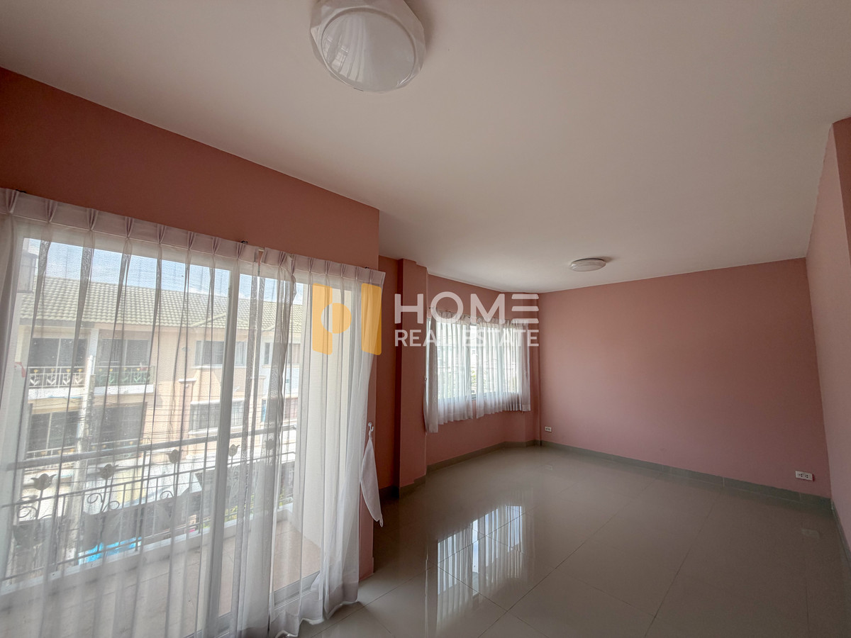 For SaleTownhomeKasetsart, Ratchayothin : Supalai Ville Ekamai - Ramindra / 3 Bedrooms (FOR SALE) MNT029