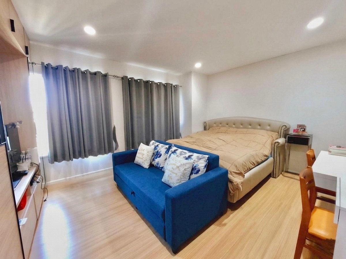 For SaleTownhomeRama5, Ratchapruek, Bangkruai : Baan Klang Muang Ratchada - Wongsawang / 4 Bedrooms (FOR SALE) BNS037