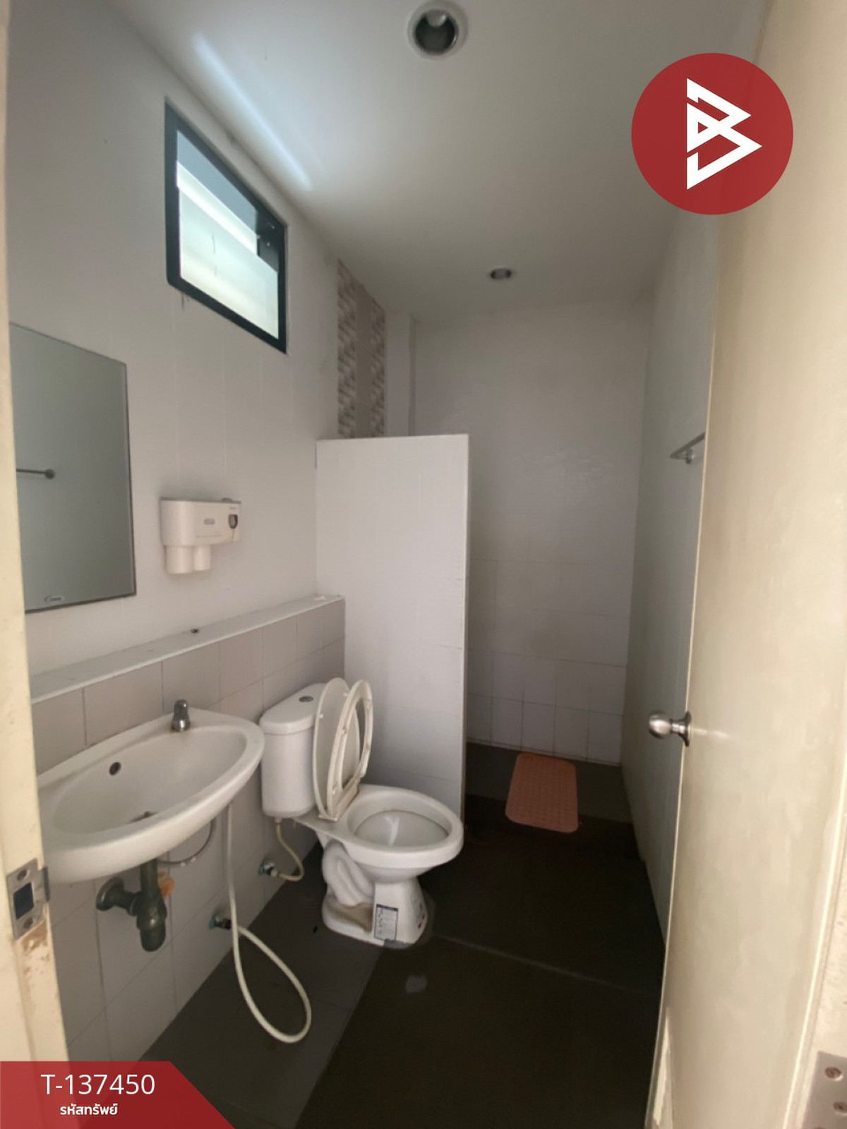 ขายทาวน์โฮมพัทยา บางแสน ชลบุรี สัตหีบ :  ขายทาวน์เฮ้าส์ โครงการ 9999 อินฟินิตี้โฮม (9999 Infinity Home) ชลบุรี