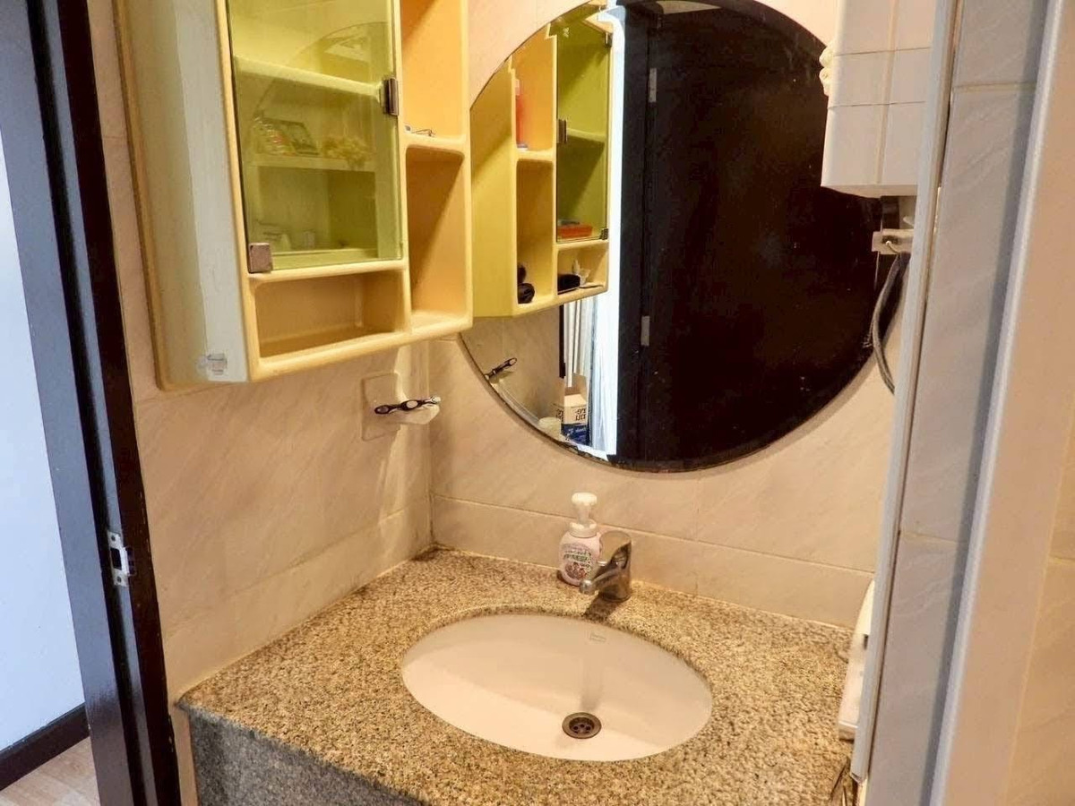 ให้เช่าคอนโดนานา : ⚡️ถูกสุดในตึก⚡️Omni Tower 🔥67 Sqm ใกล้ Bts นานา 20,000 เท่านั้น สนใจติดต่อพัตเตอร์ 0928895628 line:plustor_ss🔥