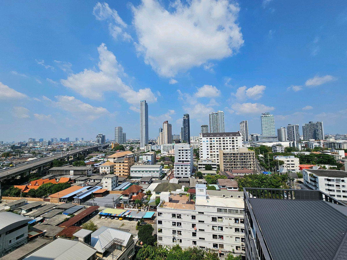 For RentCondoOnnut, Udomsuk : Cheap rental, 2 bedrooms, 1 bathroom, Mayfair Place, Sukhumvit 50.
Mayfair Place Sukhumvit 50