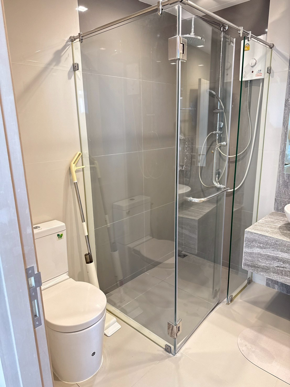 For RentCondoNonthaburi, Bang Yai, Bangbuathong : Condo GROW Rattanathibet, new, beautiful room, available and ready for rent, 2 bedrooms, 2 bathrooms, please inquire.