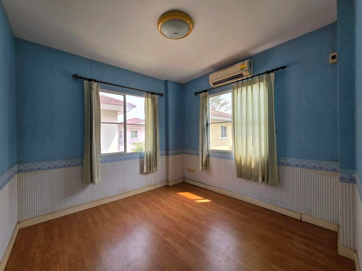 For SaleHousePathum Thani,Rangsit, Thammasat : 2-storey detached house for sale, 55 sq m, Chaiyaphruek Village 2, Tiwanon - Wongwaen, get a corner house, best price.