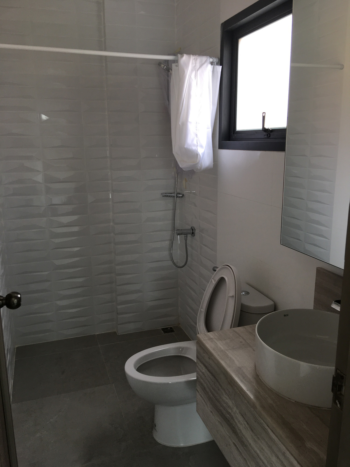 For SaleHouseKaset Nawamin,Ladplakao : Maneeya Village / 2 bedrooms (sold with tenant), Maneeya Village / 2 Bedrooms (FOR SALE) MNT006