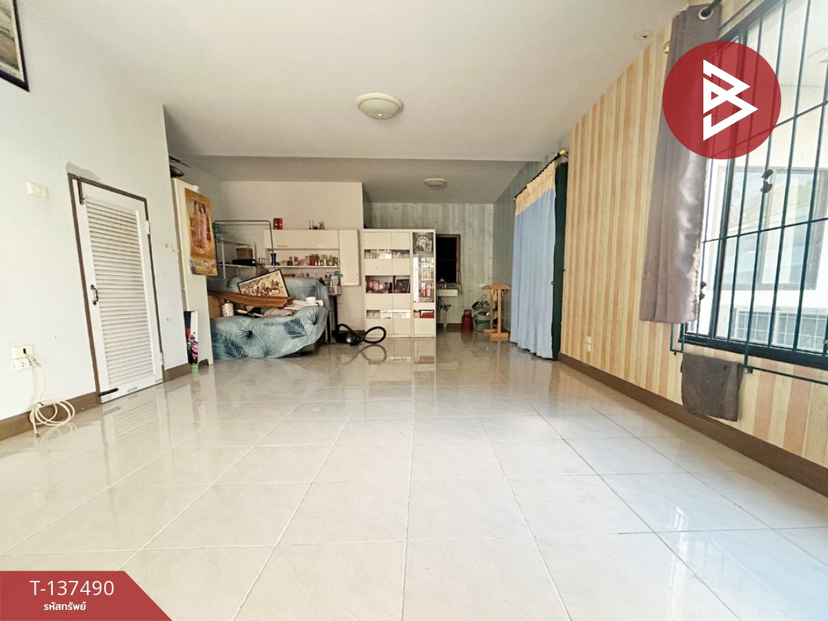 ขายทาวน์โฮมพัทยา บางแสน ชลบุรี สัตหีบ : ขายบ้านแฝด 2 ชั้น หมู่บ้านคันทรีปาร์ค 3 บางแสน ชลบุรี