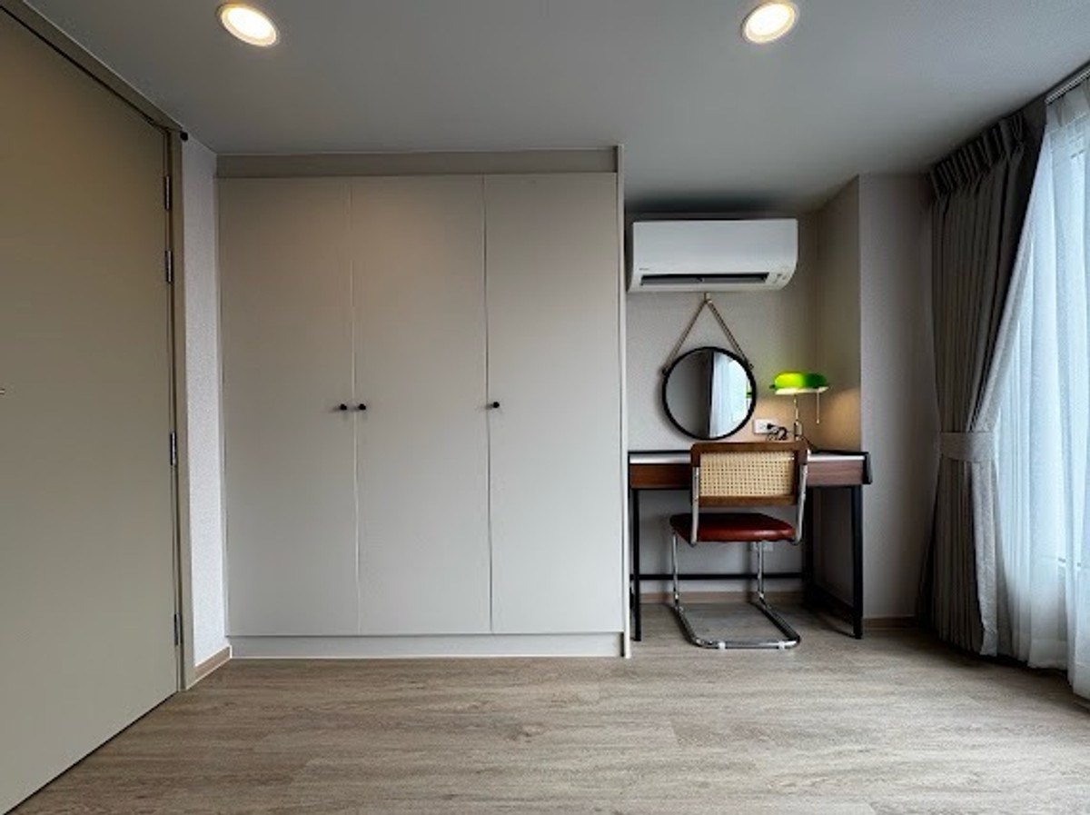 For RentCondoSiam Paragon ,Chulalongkorn,Samyan : New ✨ Culture Chula Modern Loft : 2 Bedroom, 1 Bathroom | 57 sq.m. | High Floor, Unblocked Lumpini Park View Only 52,000 per month 🏡🌳