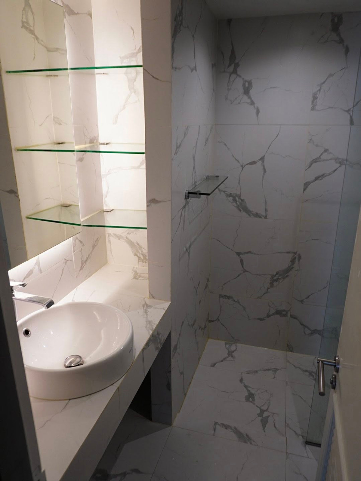 ขายคอนโดสุขุมวิท อโศก ทองหล่อ : The Clover Thonglor / 1 Bedroom (SALE WITH TENANT), เดอะ โคลเวอร์ ทองหล่อ / 1 ห้องนอน (ขายพร้อมผู้เช่า) NA085