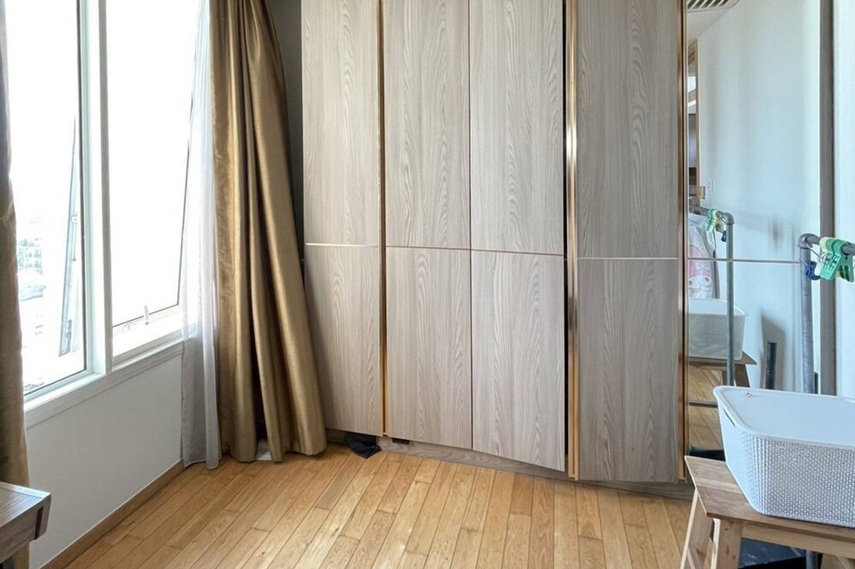 CondoSathorn, Narathiwat : 🔥 For Sale - Rent !! The Empire Place, 2 bedroom, 2 bathroom Duplex, large room, South Facing, Good location !! Code C20221201691 ready to move in, Special Deal!!📣📣