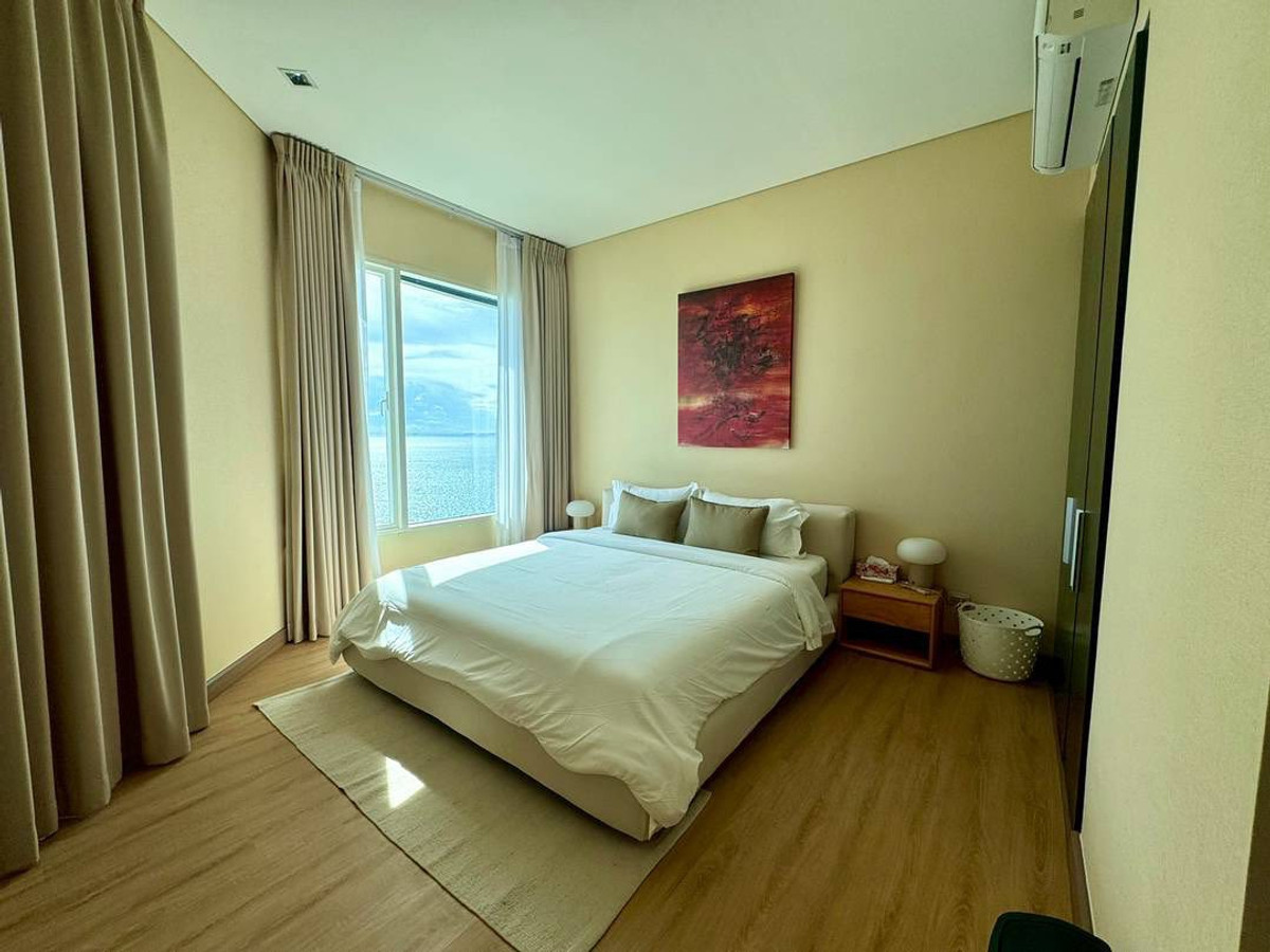 ให้เช่าคอนโดพัทยา บางแสน ชลบุรี สัตหีบ : ให้เช่า คอนโดหรู 3 ห้องนอน ขนาด 217 ตารางเมตร วิวทะเลจอมเทียน