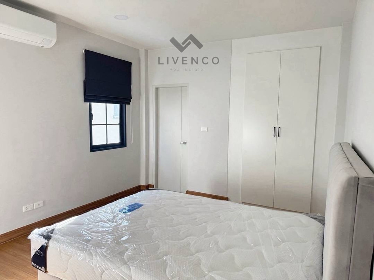 บ้านบางนา แบริ่ง ลาซาล : ขาย หรือ ให้เช่า บ้านเดี่ยว Centro บางนา  
(Centro Bangna)
(LVC40001)