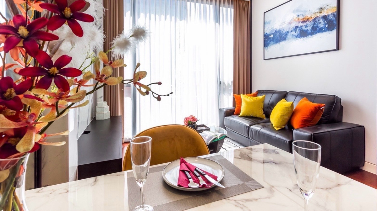 ให้เช่าคอนโดสุขุมวิท อโศก ทองหล่อ : Khun By yoo 1bed 55,000