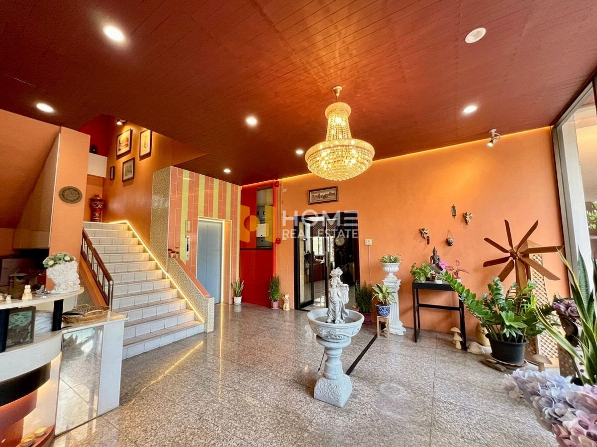 ขายอารีย์ อนุสาวรีย์ : 🔥 HOT DEAL อพาร์ตเมนต์ 5 ชั้น ใจกลางอารีย์ ห้องกว้างวิวดี / อพาร์ตเมนต์ 5 ชั้น ซอยอารีย์ 5 / 20 ห้องนอน (ขาย), Apartment Soi 5 floors Ari 5 / 20 Bedrooms (FOR SALE) BNS006