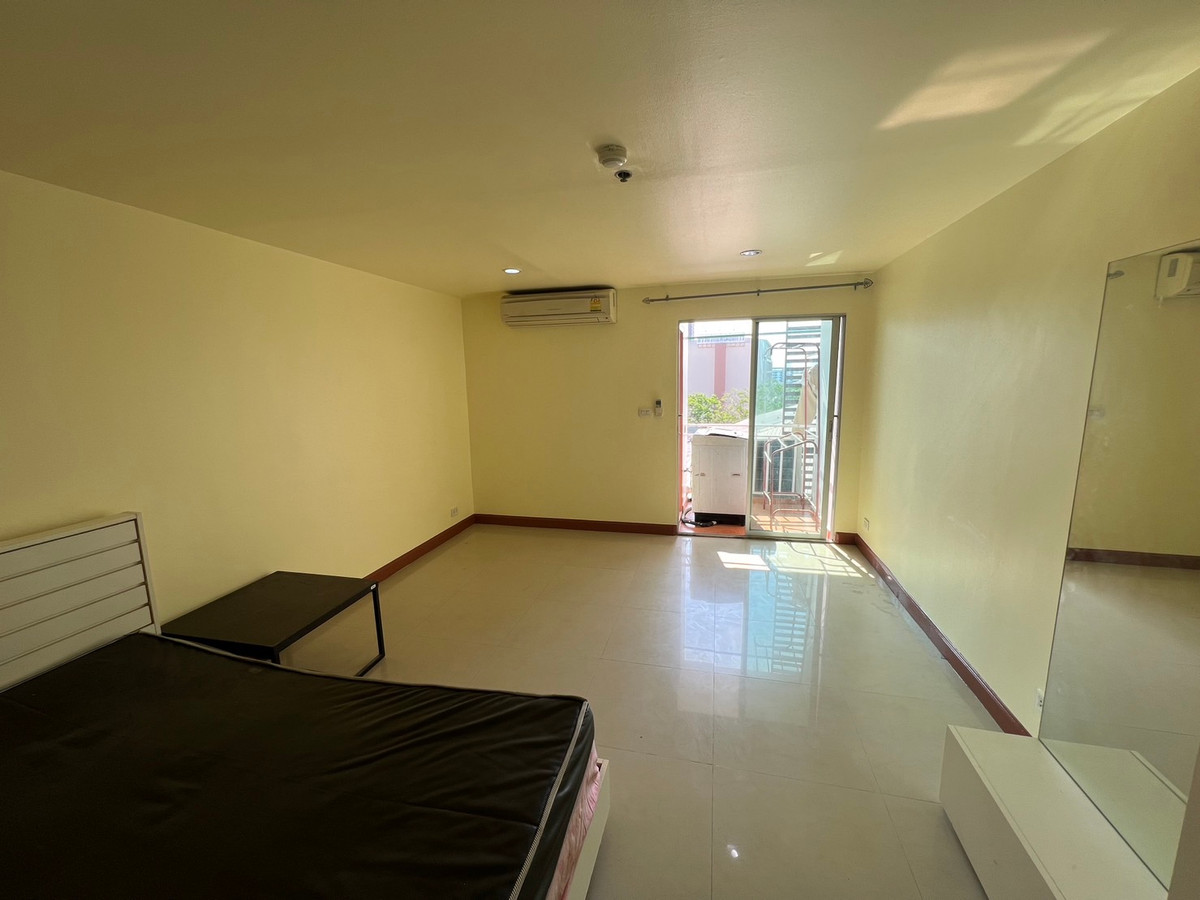 ให้เช่าคอนโดบางนา แบริ่ง ลาซาล : ใกล้ BTS บางนา ,ทางด่วน, ใกล้ไบเทค บางนา