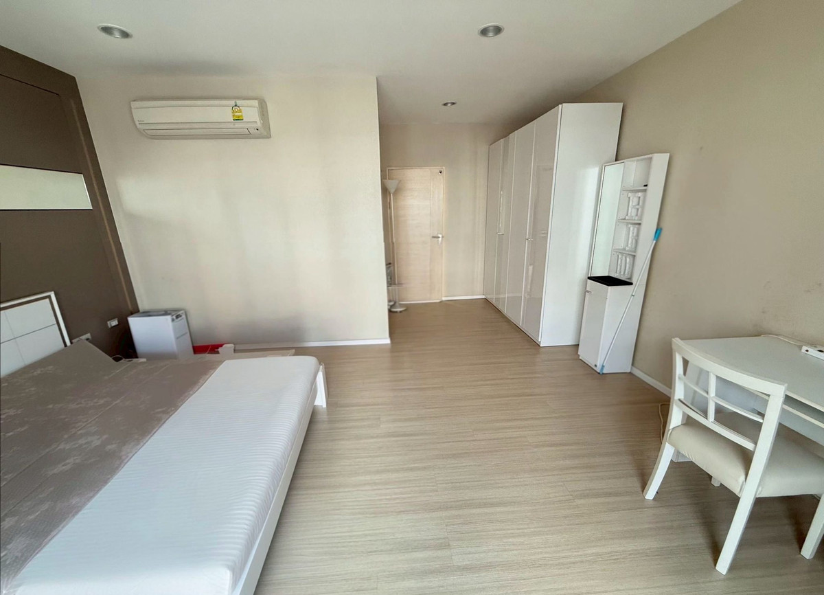 ให้เช่าทาวน์โฮมเกษตร นวมินทร์ ลาดปลาเค้า : HR3363ให้เช่าทาวน์โฮม 3 ชั้น ""บ้านกลางเมือง เกษตร–นวมินทร์ หลังมุม พื้นที่ข้างบ้านกว้าง โปร่งสบาย