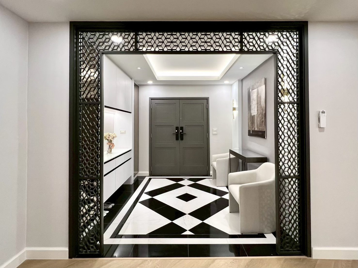 ขายคอนโดสุขุมวิท อโศก ทองหล่อ : SALE The President Park Sukhumvit 24,  Contact 062-496-6454