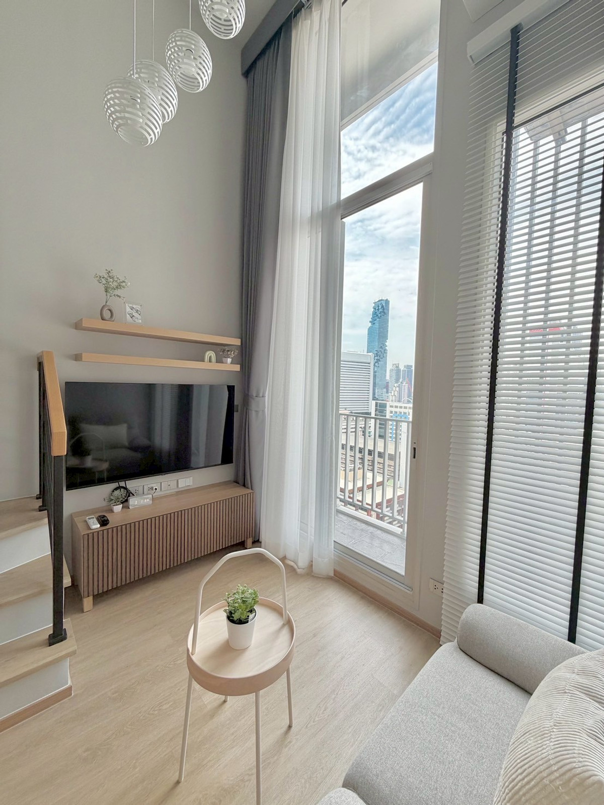 For RentCondoSiam Paragon ,Chulalongkorn,Samyan : Beautifully decorated room for rent in Chula zone, ready to move in immediately. Hurry before the room is full!!!!