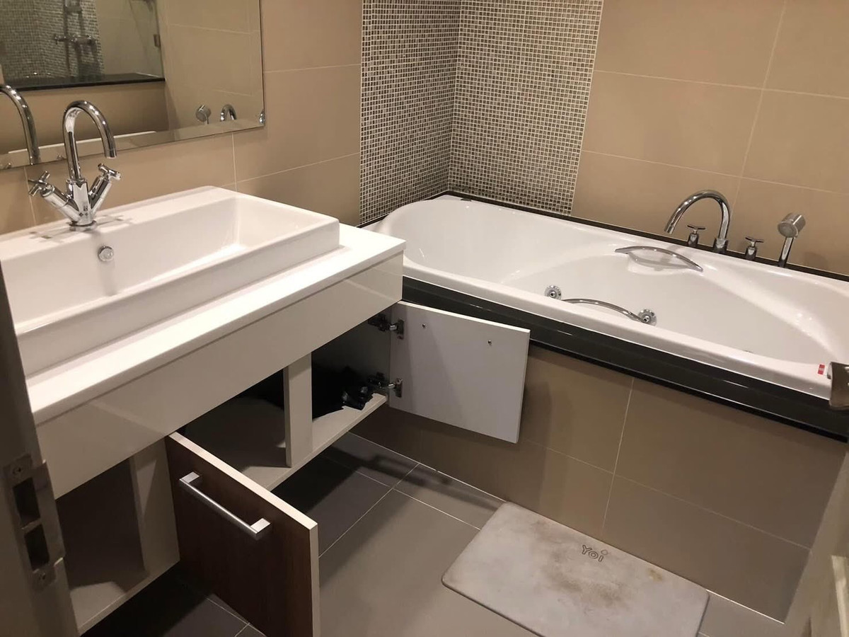 For RentHouseEakachai, Bang Bon : Grand Bangkok Boulevard Sathorn, large detached house, 4 bedrooms, fully furnished, available and ready for rent.