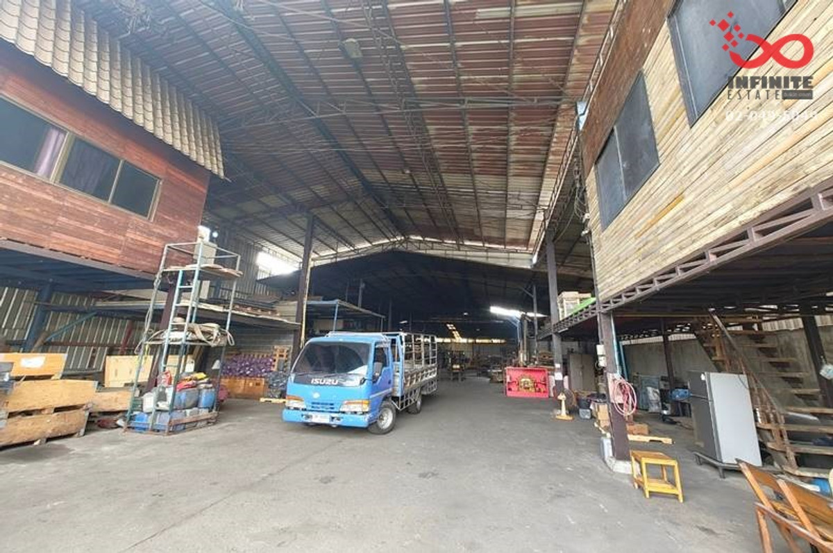 For SaleWarehouseSukhumvit, Asoke, Thonglor : Factory for sale, 2 floors, 220 sq m., 750 sq m. with factory certificate 4, Soi Thetsaban Bang Pu 69, Sukhumvit Road, Samut Prakan, location near industrial areas.