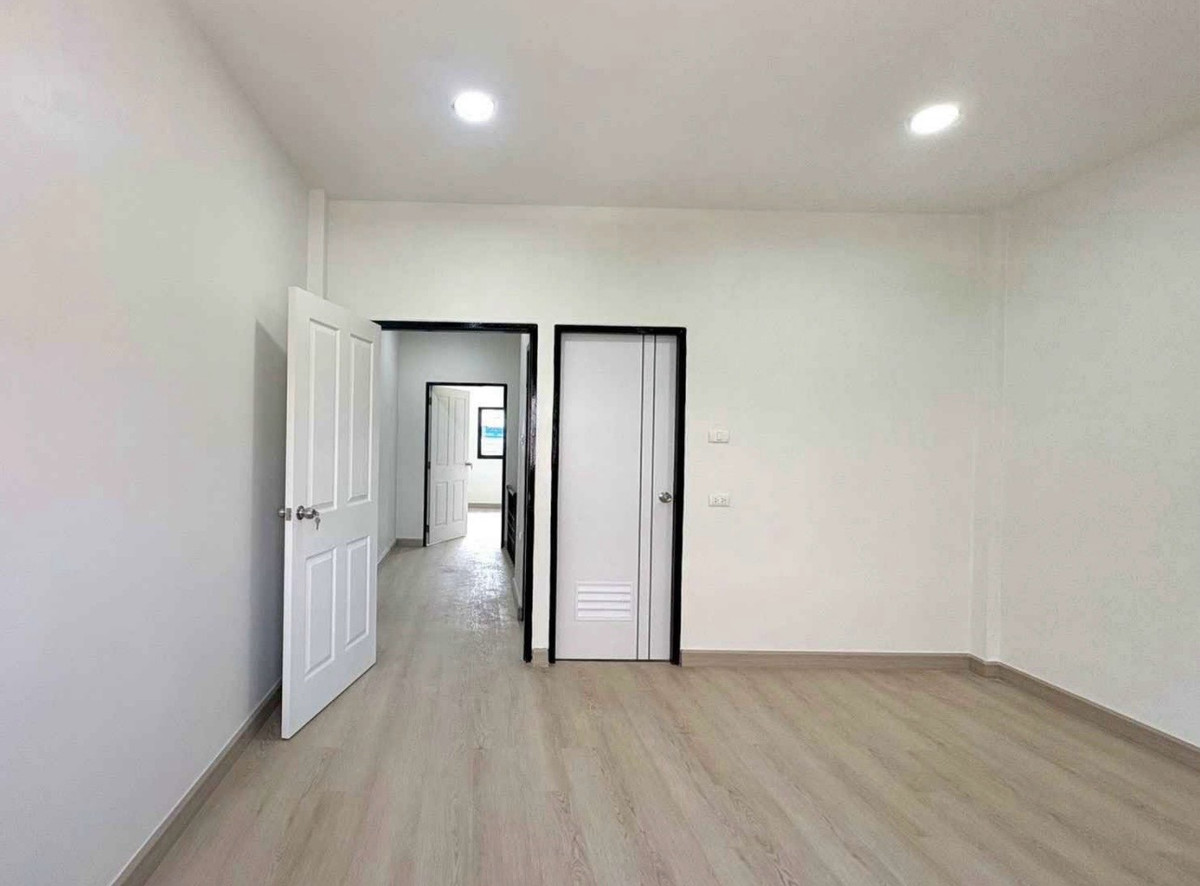 ขายทาวน์โฮมโชคชัย4 ลาดพร้าว71 : 🏡ทาวน์โฮม 2 ชั้นหมู่บ้านเกตุนุติการ์เด้น นาคนิวาส 38ขนาด 16 ตร.วา | 2 ห้องนอน 2 ห้องน้ำ | จอดรถ 1 คัน🚗